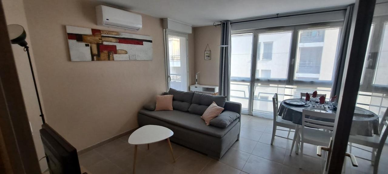 Appart T2 Standing Tout Confort Avec Balcon - Parking En Option Lyon Zewnętrze zdjęcie